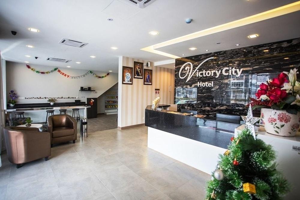 Hotel Zamburger Victory City Johor Bahru Exterior foto